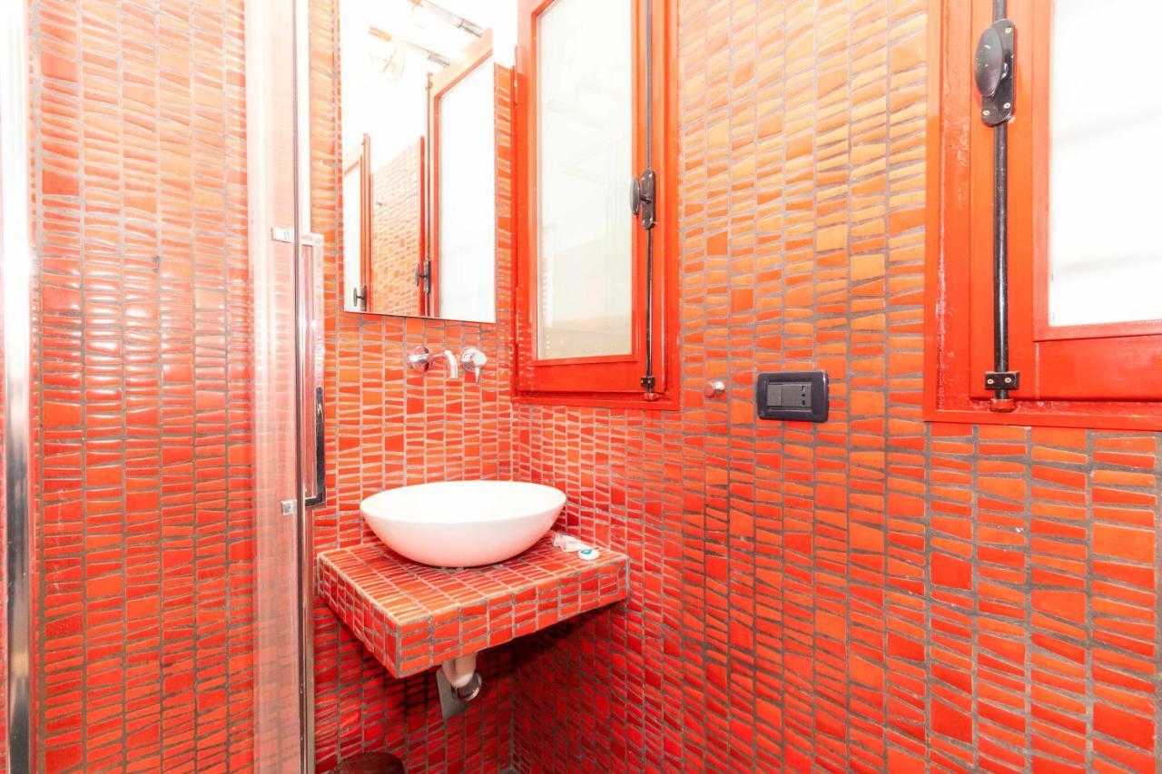 Piazza Vittorio Veneto Central Apartment トリノ エクステリア 写真